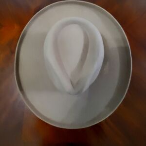 Women's Olive & Pique Beige Hat